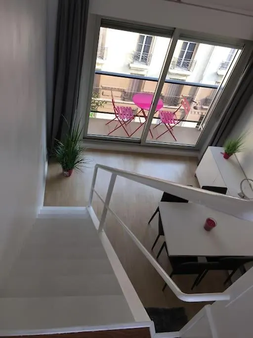 Duplex Pres Des Champs-elysees * Paris